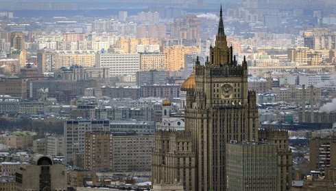 Nga: “Mỹ viện trợ cho chính phủ Ukraine là bất hợp pháp” - ảnh 1