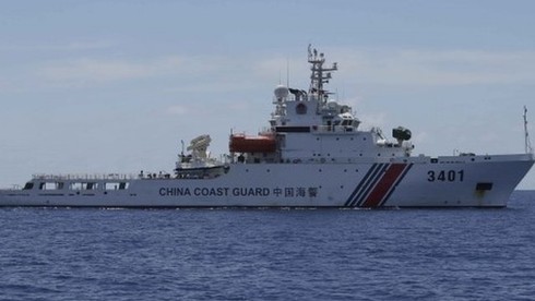 Trung Quốc bị báo phương Tây bắt gặp chặn Philippines vào Bãi Cỏ Mây - ảnh 1