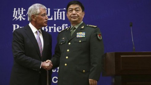 Bộ trưởng Quốc phòng Mỹ - Trung đối mặt căng thẳng ở Bắc Kinh - ảnh 1