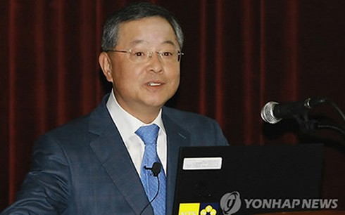 Hàn Quốc bổ nhiệm Thủ tướng mới, sa thải Giám đốc Tình báo - ảnh 1