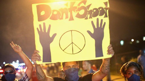 Biểu tình ở Mỹ đã thành tâm điểm truyền thông thế giới - ảnh 1