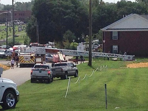 Đã có người chết vì thử thách 'dội nước đá' - ảnh 1