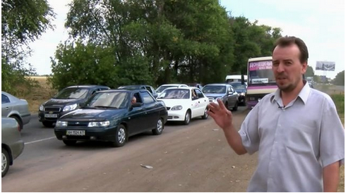 Ukraine: Người đào hào, người tháo chạy khỏi Mariupol - ảnh 2