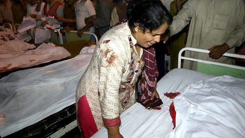 Đánh bom ở biên giới Ấn Độ và Pakistan, 55 người thiệt mạng - ảnh 2