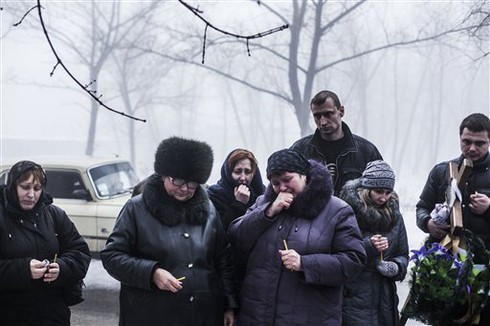 Hãng tin Mỹ tố cáo quân Ukraine giết chết thường dân - ảnh 2