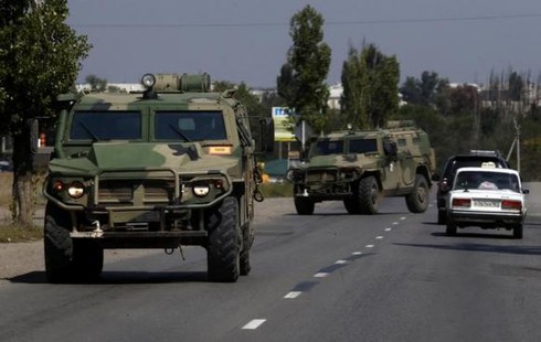 Đáp trả NATO, Nga dọa đưa vũ khí hạt nhân tới Crimea - ảnh 1