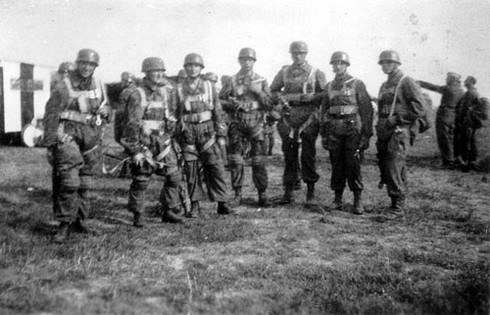 Mỹ “đánh cắp” vũ khí gì từ Đức Quốc xã trong Thế chiến II? - ảnh 1