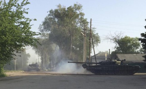 Reuters: Nga đang tập trung hỏa lực mạnh gần Ukraine - ảnh 4
