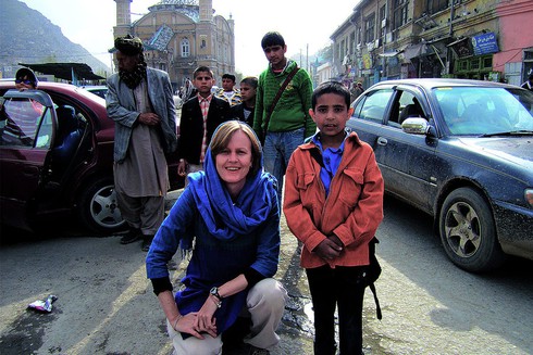 Nữ phóng viên bị sang chấn vì chứng kiến nhiều cảnh đau thương - ảnh 2