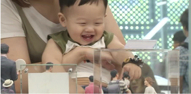 Cơn sốt chụp ảnh ra tượng như người thật ở Hàn Quốc - ảnh 1