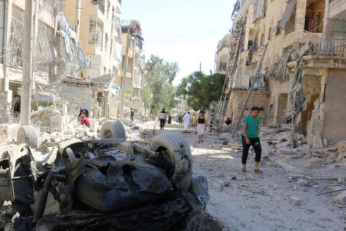 Nga bất ngờ tăng cường không kích ở Syria - ảnh 1