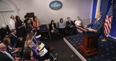 Sputnik của Nga xin giấy phép đưa tin từ Nhà Trắng - ảnh 1