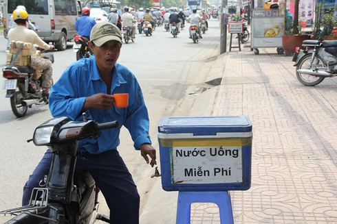 Trà đá miễn phí