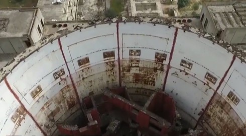 Video cực hiếm về lò phản ứng hạt nhân Chernobyl quay từ UAV - ảnh 1
