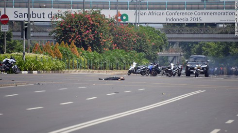 Tổ chức nào đứng sau vụ tấn công liên hoàn ở Jakarta? - ảnh 2