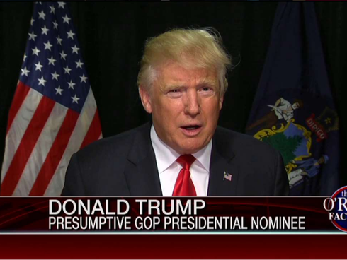 Donald Trump thu hút cử tri nữ, Hillary dẫn điểm ở nhiều bang - ảnh 1