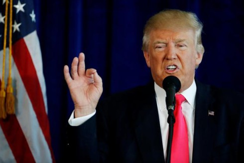 Donald Trump kêu gọi Nga “tấn công” email của bà Clinton - ảnh 1