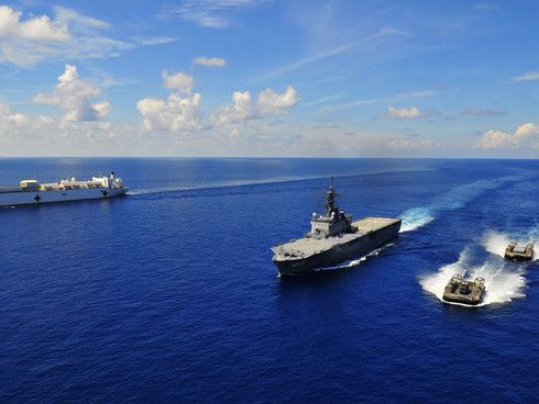 Nhật Bản cảnh cáo Trung Quốc trước những “gây hấn lãnh thổ” - ảnh 1