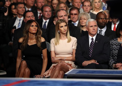 Chuyện thú vị bên lề cuộc
