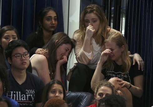 Tin cuối ngày: Bà Clinton thừa nhận thất bại, Donald Trump tuyên bố chiến thắng - ảnh 5