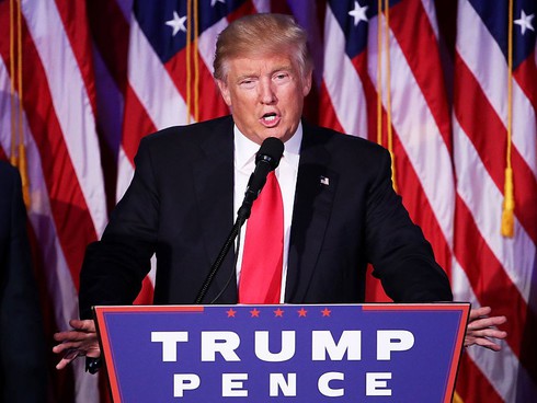 Tin cuối ngày: Bà Clinton thừa nhận thất bại, Donald Trump tuyên bố chiến thắng - ảnh 1