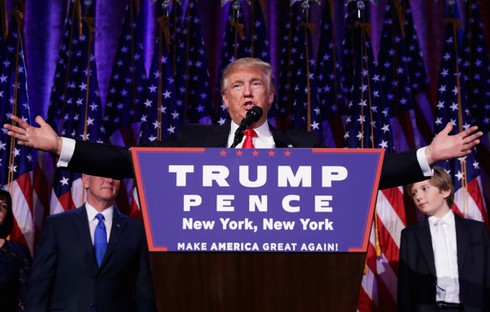Ông Trump thay đổi giọng điệu khi biểu tình tiếp tục lan rộng - ảnh 1