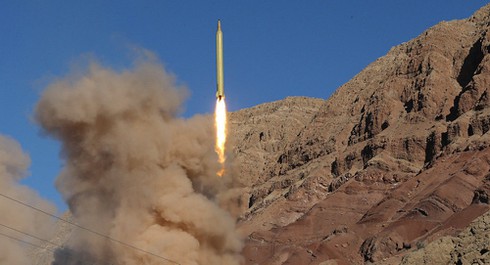Iran đã bắn tên lửa,