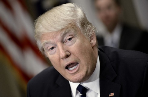 Vì sao ông Trump chưa thể thoát khỏi những