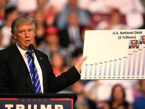 Trump khoe giảm 12 tỷ USD nợ công, các ứng viên nội các Mỹ tiếp tục rút lui - ảnh 2