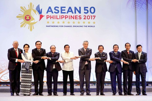 Tuyên bố chung ASEAN đề cập đến tình hình Biển Đông, căng thẳng Triều Tiên - ảnh 1