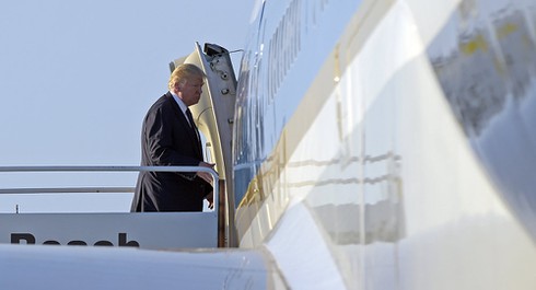 Vì sao ông Trump thường đi đánh golf và nghỉ dưỡng ở biệt thự riêng? - ảnh 1