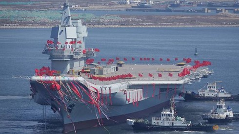 Vì sao Trung Quốc mở cửa tàu sân bay cho người dân Hong Kong thăm quan? - ảnh 1