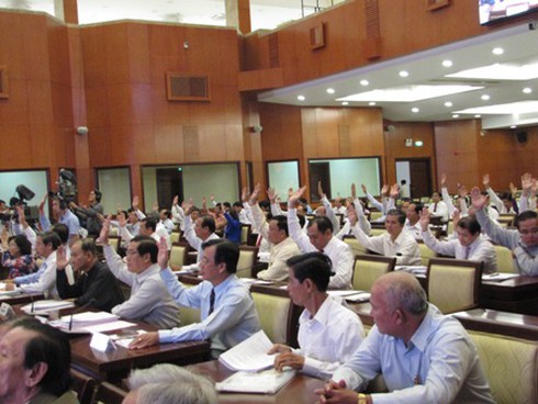TP.HCM: Thông qua 25 chỉ tiêu phát triển KT-XH - ảnh 2