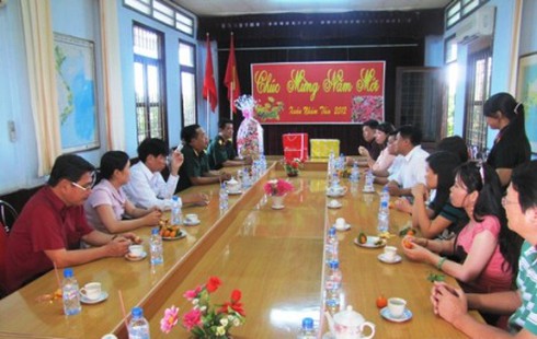 TP.HCM: Sẽ không chúc Tết, tặng hoa cho lãnh đạo các cấp - ảnh 1