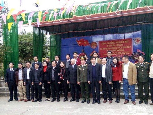 Lễ trao học bổng Bùi Văn Huyên năm 2016 - ảnh 4