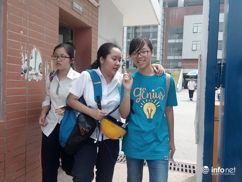 Hà Nội: Đề thi điều kiện môn Tiếng Anh vào lớp 10 khó nhằn - ảnh 3