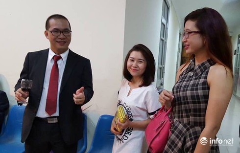 Vụ Hoa hậu nói tiếng Anh gây sốc: Hãy học ngoại ngữ càng sớm càng tốt - ảnh 2