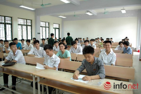 Sáng nay 887.396 thí sinh dự thi môn Toán - ảnh 1