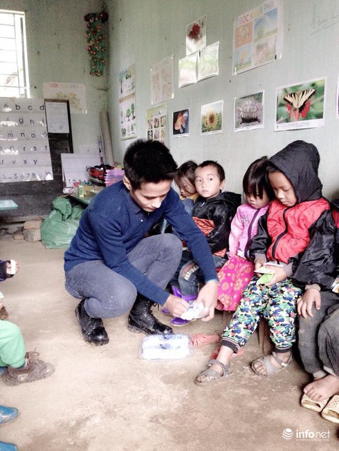 Điều chưa biết về chàng trai khoa Văn luôn đồng hành cùng trẻ em vùng cao - ảnh 9