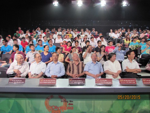 Thí sinh tham dự thi quý “Đường lên đỉnh Olympia” xứng đáng lên thẳng đại học - ảnh 1