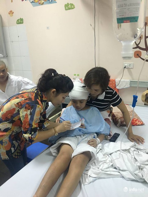 Nữ giáo viên truyền cảm hứng yêu thương cho học sinh bằng hoạt động từ thiện - ảnh 6