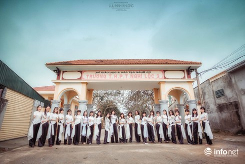 Bộ ảnh kỷ yếu