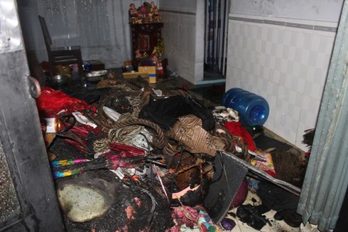 Liên tục cháy lớn nhà vắng chủ - ảnh 1