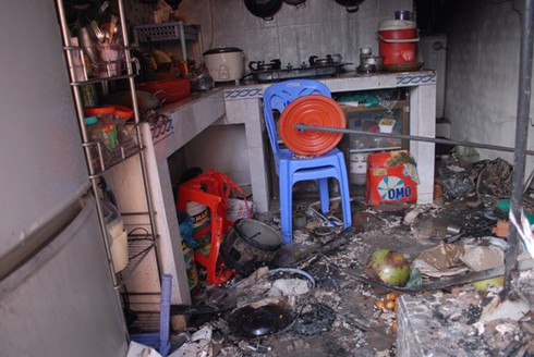 Vào nhà cháy cứu tài sản, chủ nhà tử vong - ảnh 5