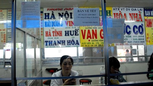 Ngày đầu bán vé xe Tết, báo “hết từ tuần trước” - ảnh 4