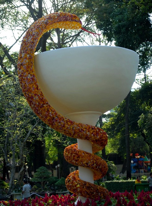 Ngắm những hiện vật tuyệt đẹp Hội hoa lớn nhất Sài Gòn - ảnh 8