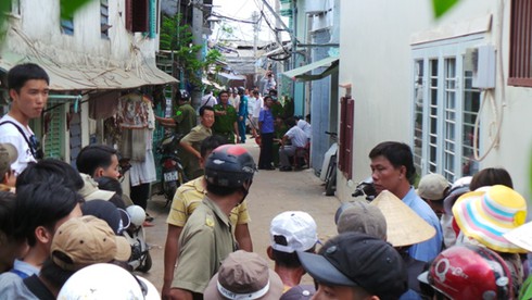 Chùm ảnh: 3 mẹ con chết thảm trong căn nhà khóa trái - ảnh 3