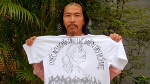 Người nghệ sĩ và chuyến xuyên Việt thăm Mẹ Việt Nam anh hùng - ảnh 4