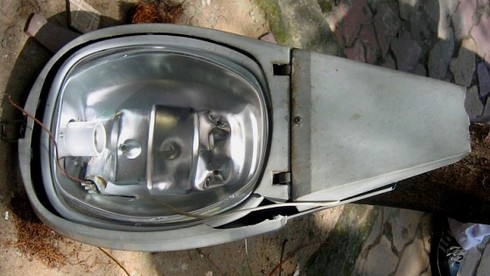 Xe tải mất phanh ngay ngã tư đông người - ảnh 3