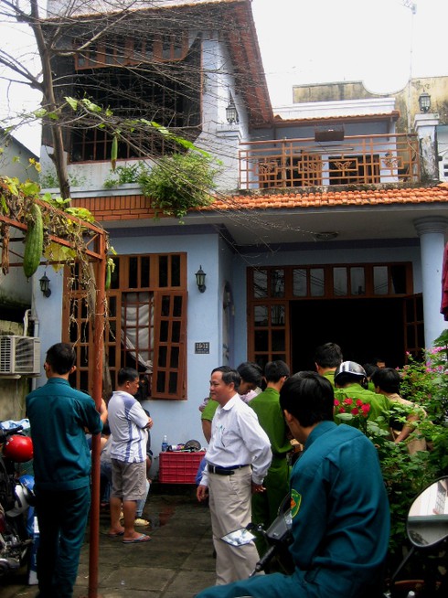 Cháy căn nhà khóa trái, hai cháu nhỏ tử vong - ảnh 2